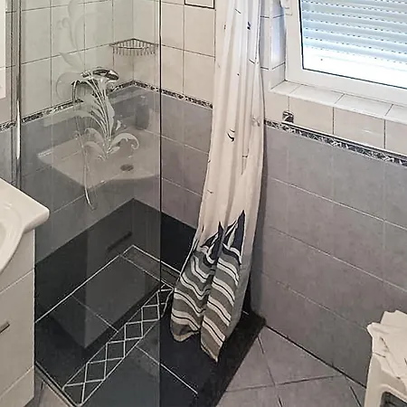 Apartment 2 Bedroom Cozy In Biograd