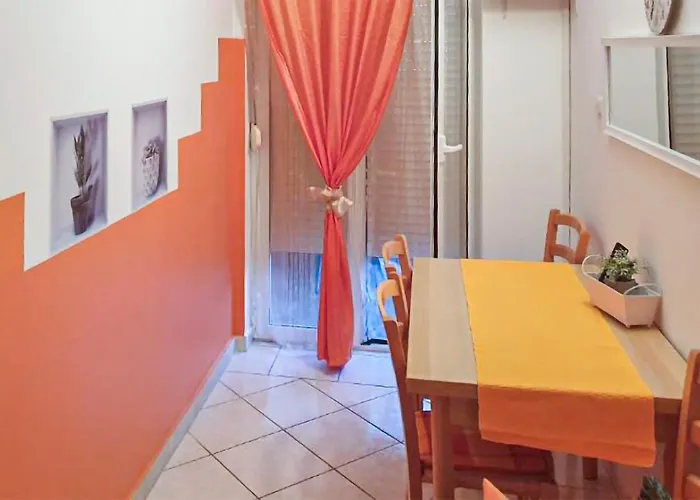 Апартаменты 2 Bedroom Cozy In Biograd Биоград-на-Мору