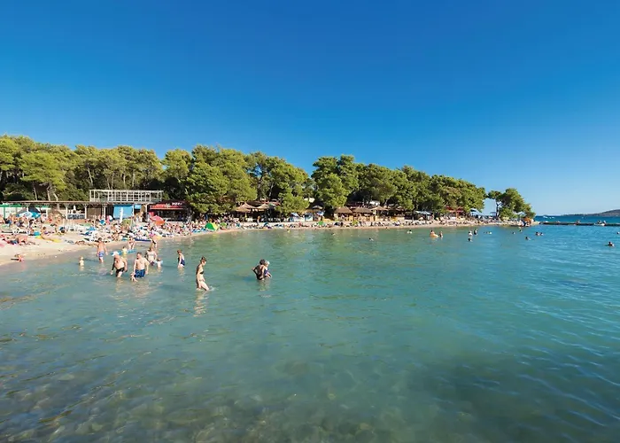 Апартаменты 2 Bedroom Cozy In Biograd Биоград-на-Мору